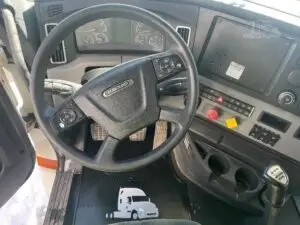 FREIGHTLINER Accord