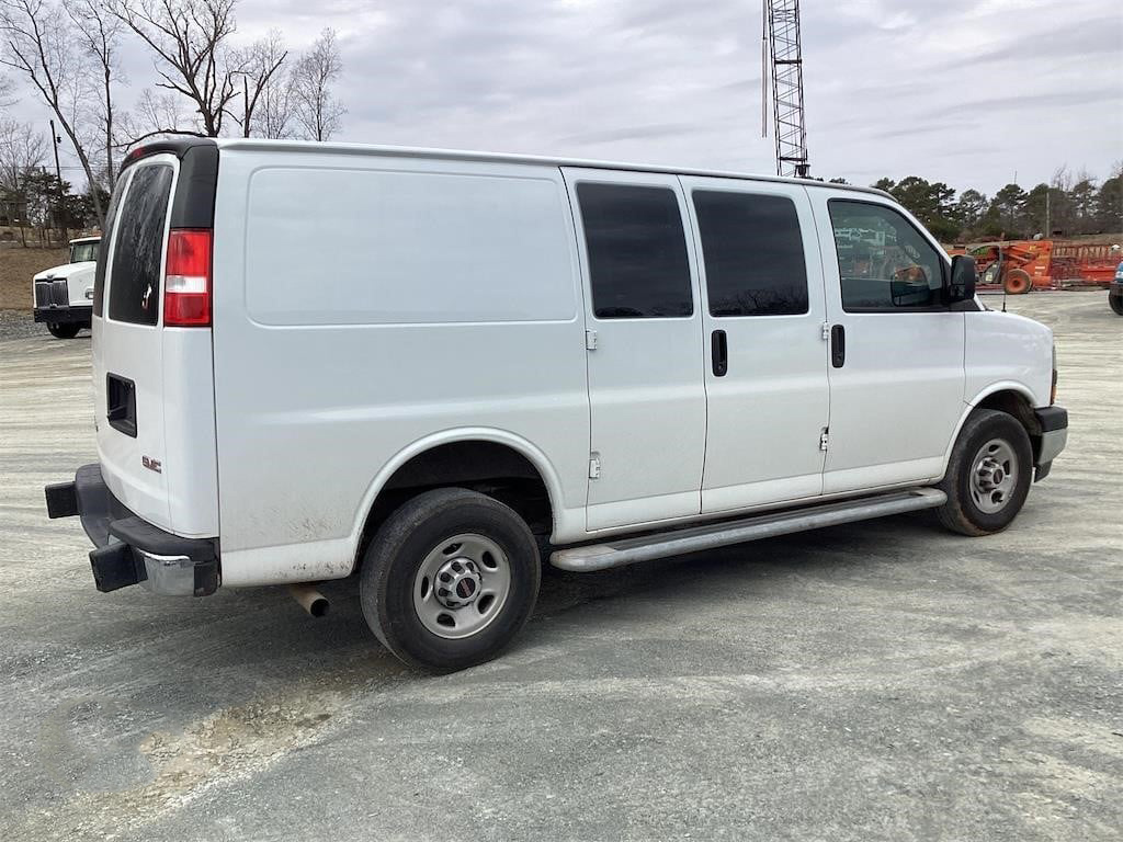 2022 GMC SAVANA G2500