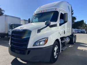 2020 FREIGHTLINER CASCADIA 126