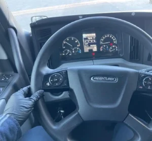 2020 FREIGHTLINER CASCADIA 126