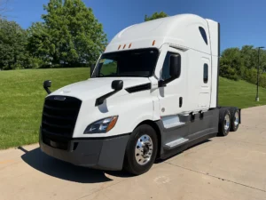 2021 FREIGHTLINER CASCADIA 126