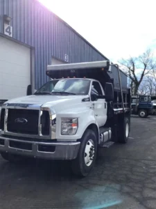 2023 FORD F750 SD