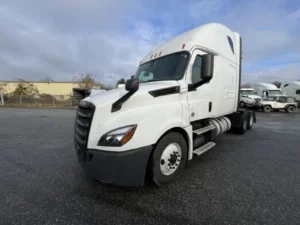 2020 FREIGHTLINER CASCADIA 126