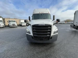 2020 FREIGHTLINER CASCADIA 126